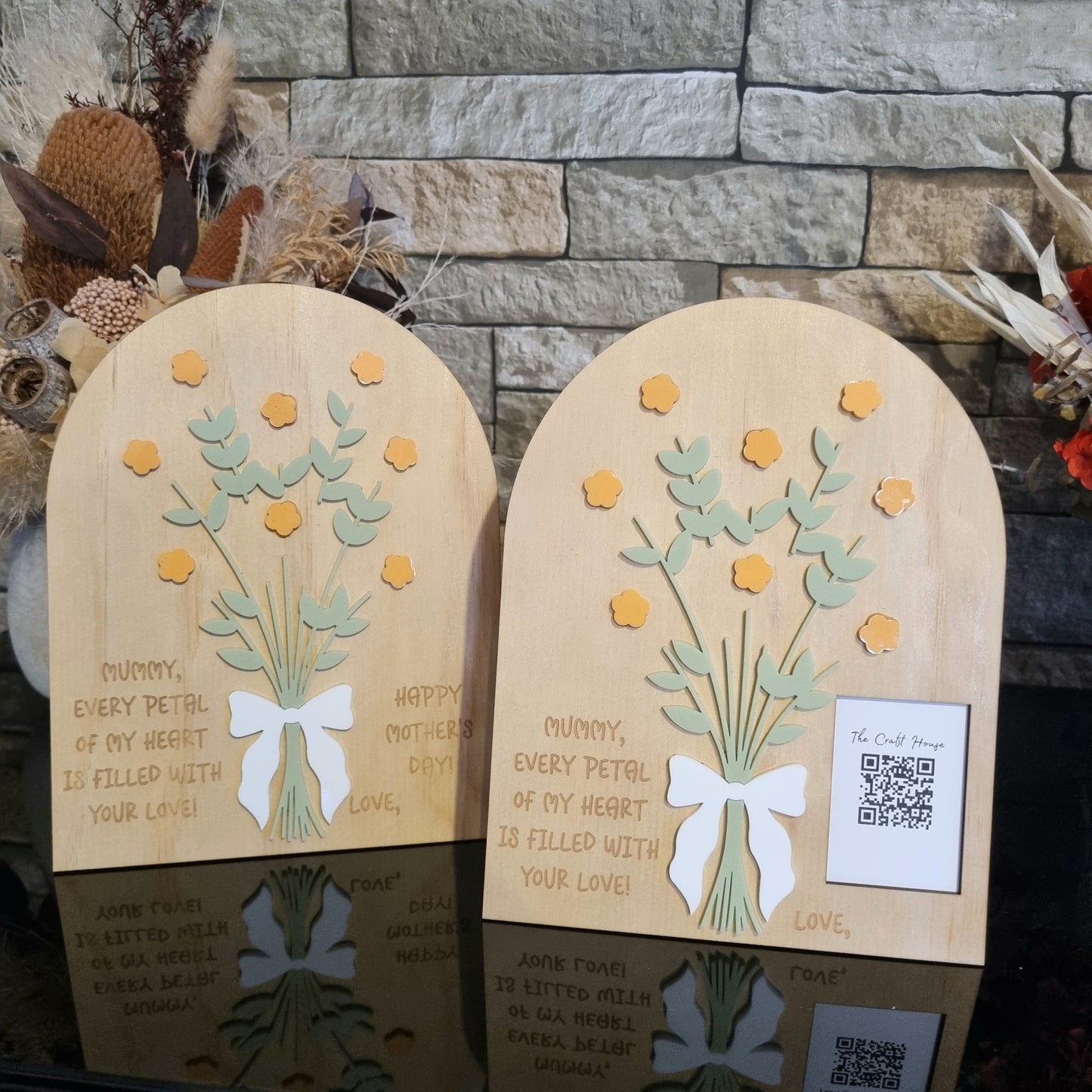 Flower Bouquet Fingerprint Stand Plaque